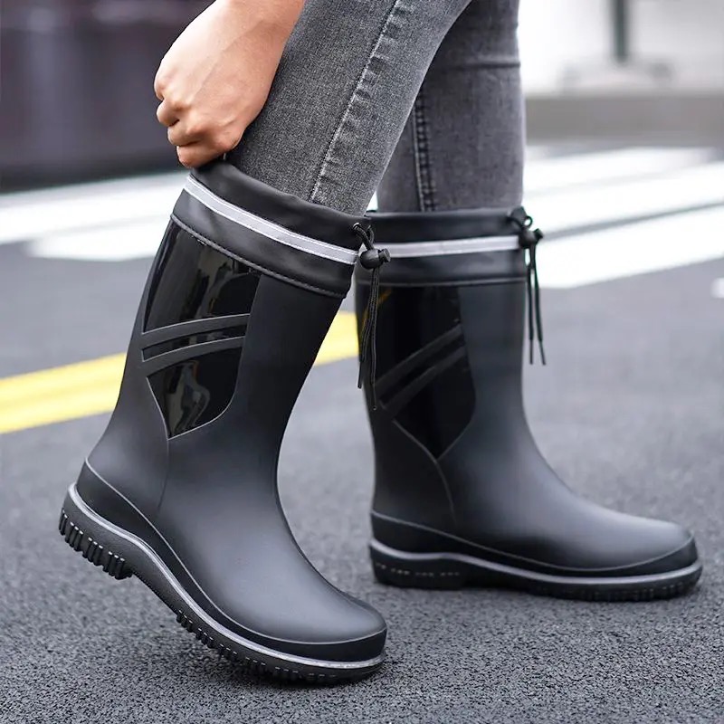 Sepatu Bot Hujan Pria Model Me - Fishing Boots ulasan dan harga